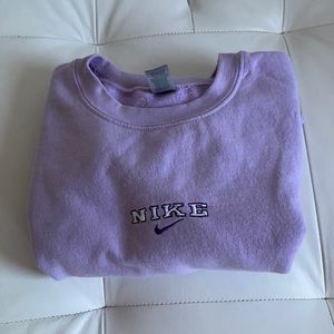 NIKE embroidered crewneck